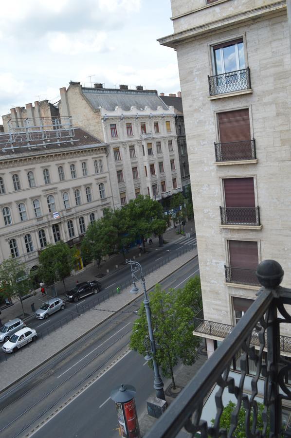 Pulse Jackquaters Lägenhet Budapest Exteriör bild